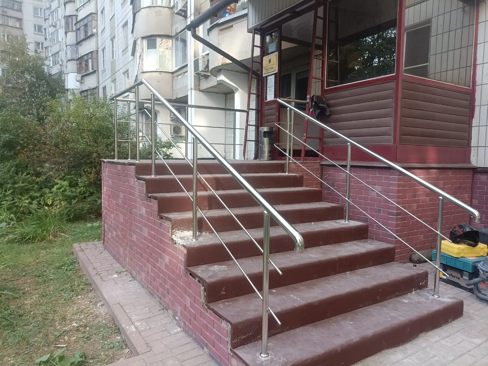 Ограждения для крыльца из нержавеющей стали